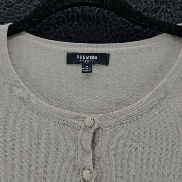 Premise Studio Womens Sweater Beige Size Medium Rayon Blend Pearl Button - Picture 9 of 12